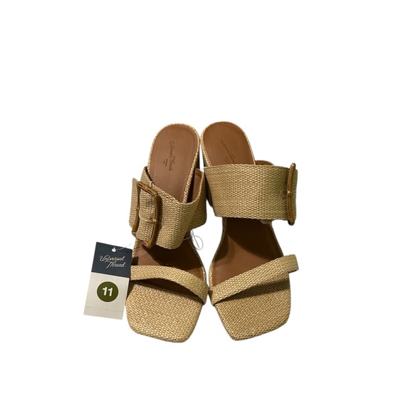 Universal Thread Shoes - Universal Thread Women's Woven Tan Sandals